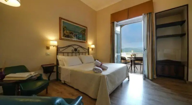 Двухместный номер Superior с балконом Hotel Scapolatiello