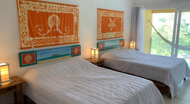 Двухместный номер Standard с балконом Praia da Ferradurinha Guest House