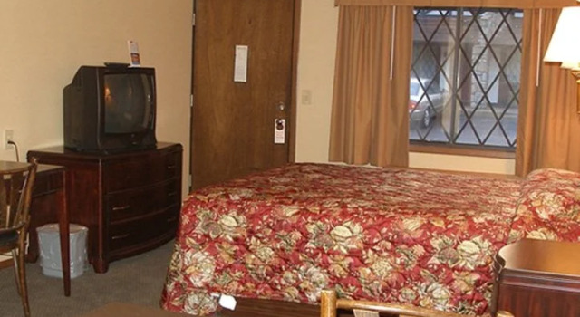 Red Carpet Inn Charlottesville, Buchen Sie Hotel Charlottesville Shenandoah National Park