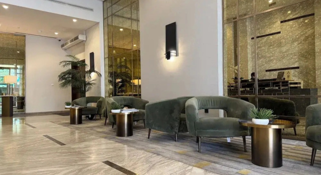 Keyrock - Lake-View Apartment at Reva Residences, Business Bay with Pool, Gym & Free Parking, Забронировать Апартаменты/квартира Дубай Эмират Дубай, рядом с Деловой район Эмаар-Сквер