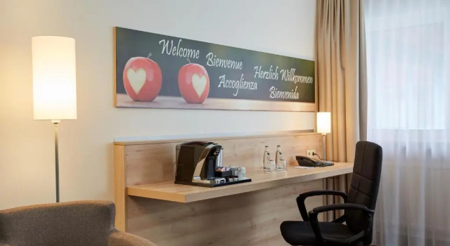Люкс Sunday Hotel Stuttgart Herrenberg