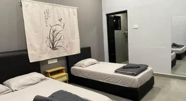 Sam Choon Homestay 4ROOM 4BATH 4CARPARK WHOLEHOUSE, Varaa Hotelli Hotellit Johor pysäköinnillä, Pysäköinti