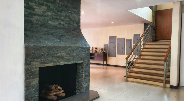 SweetSuites at Pine Crest #T3-239, Забронировать Отель Кесон-Сити 