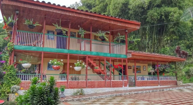 Finca Turística Los Rosales, Book Hotel SPA Hotels in Risaralda, SPA