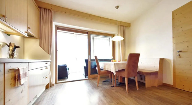 Апартаменты с 2 комнатами Apartments Chalet Ciufdlton