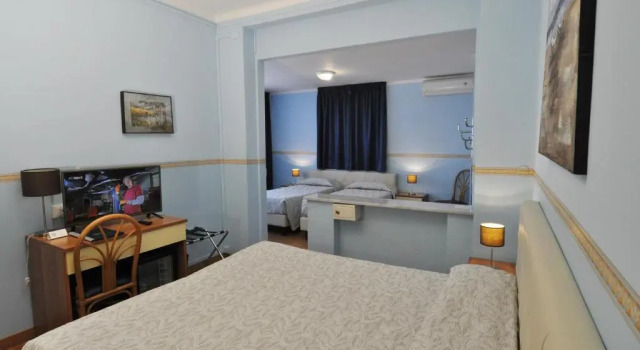 Четырёхместный номер Standard Hotel Sole Mare