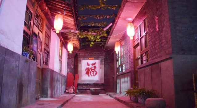 Pingyao Jingfudi Homestay 1st Branch, Забронировать Отель Отели Пинъяо с парковкой, рядом с Ji's Old Residence, Парковка