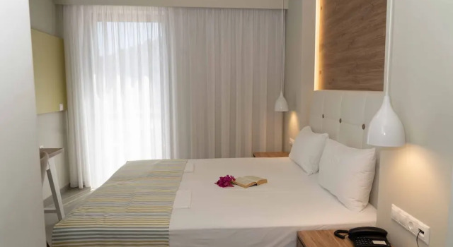 Двухместный номер Superior с видом на море Fevro Hotel
