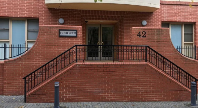 City Escape 3BD in Adelaides East End 5