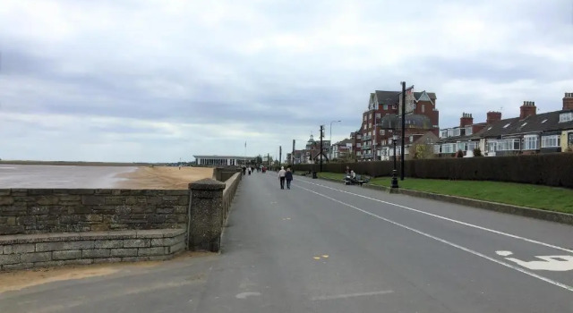 Апартаменты Lovely Sea Front House in Cleethorpes - sleeps 6