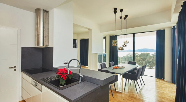Вилла с 6 комнатами с балконом и с видом на море Hedera Estate, Villa Hedera XV