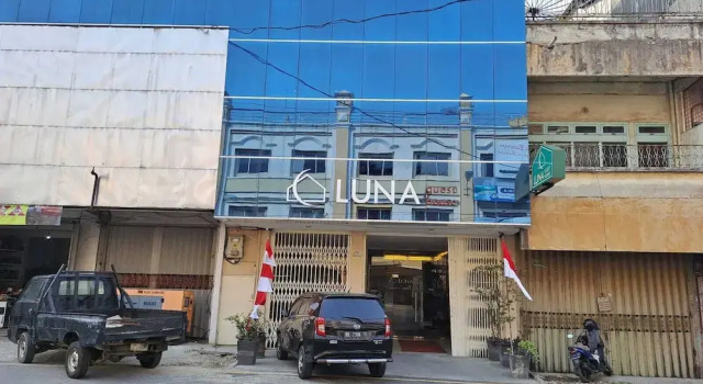 OYO 92944 Luna Guest House, Prenota Affittacamere Bandar Lampung Sumatra