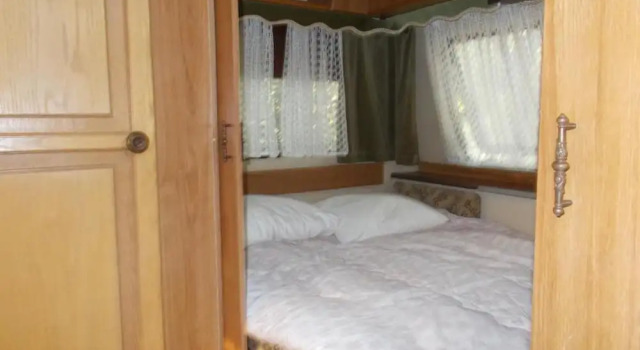 Camping La Célestine, Prenota Campeggio Beynes 