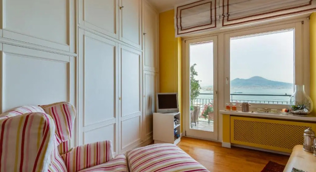 O House Posillipo by Napoliapartments, Забронировать Апартаменты/квартира Позиллипо Неаполь, рядом с Mergellina Metro Station
