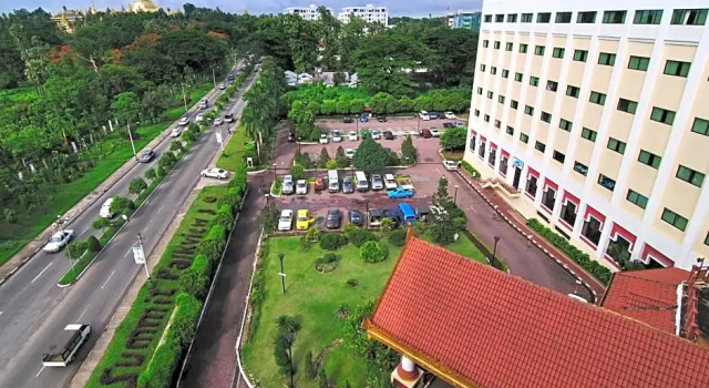 Одноместный номер Superior Summit Parkview Yangon