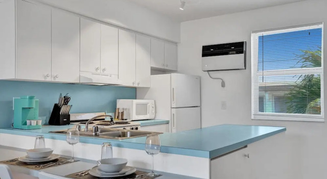 Люкс Premium Suite #1 - Marine Villas Hollywood - 1 Bedroom