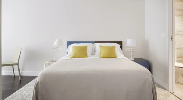 Bermingham Apartment by FeelFree Rentals, Rezerwuj Apartament Hotele w Baskonia z parkingiem, Parking