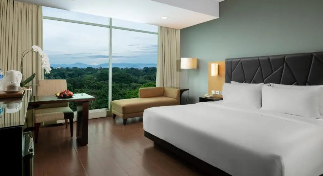 Camera Executive Hotel Santika Bogor