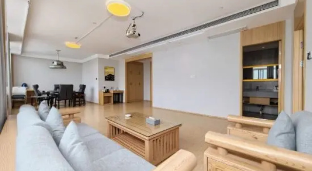 Двухместный люкс Business Xilai Hotel (Hefei Dashushan Metro Station)