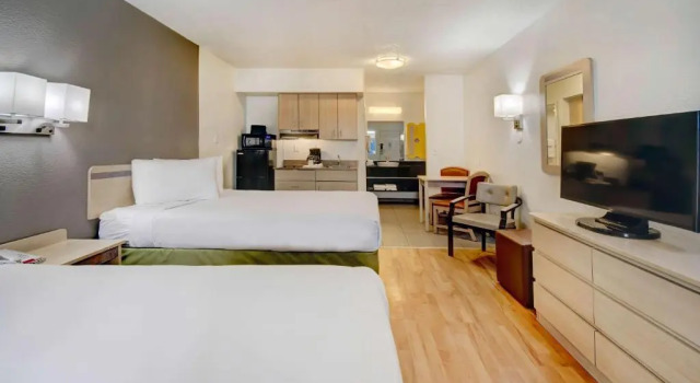 Четырёхместный номер Deluxe Studio 6-Tucson, AZ - Irvington Road