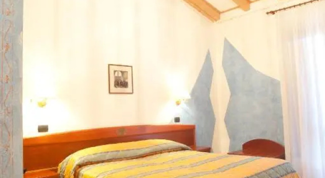 Четырёхместный номер Superior Hotel Romantic