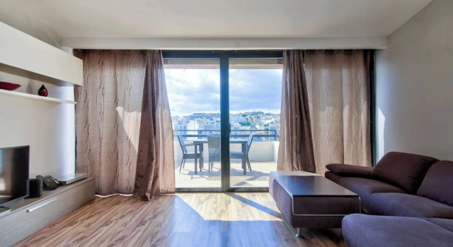 Fantastic Seafront Apartment With Sundeck Terrace, Boek Appartement Sint-Julianus Malta