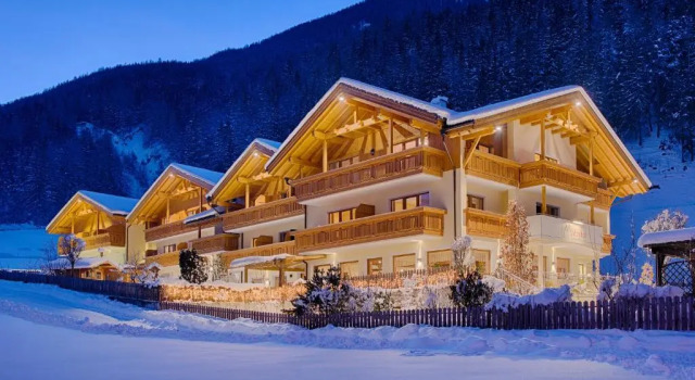 Martinshof berg herz hotel, Забронировать Отель СПА-отели Сан-Джованни-ин-Валь-Аурина, SPA-услуги