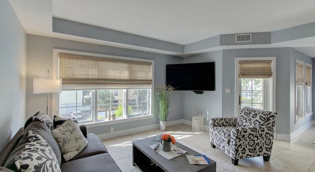 Oasis Beach Villa Unit S-1 2 Bedrooms 2 Bathrooms Apts, Забронировать Вилла Сиеста-Ки Sarasota Area