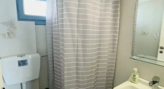 Номер Standard Zacharakis Studios