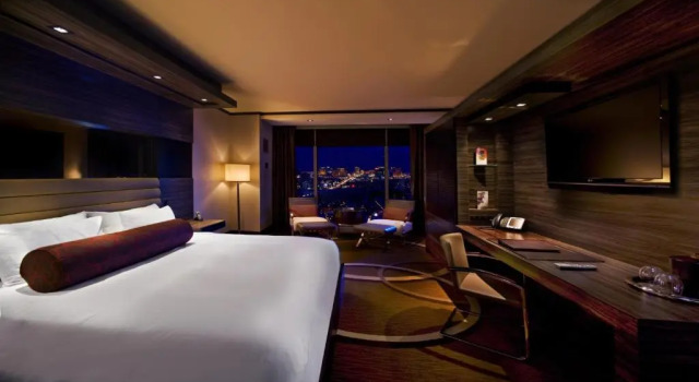Номер Deluxe M Resort Spa & Casino