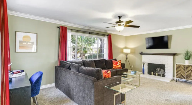 Коттедж Poway Retreat w/ Stunning Sunset & Mountain Views!
