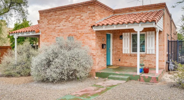 Stylish Tucson Townhome < 1 Mi to Arizona Stadium!, Забронировать Отель Тусон штат Аризона, рядом с Arizona Stadium
