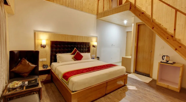 Люкс Дуплекс с 2 комнатами с балконом Hill County Resort & Spa