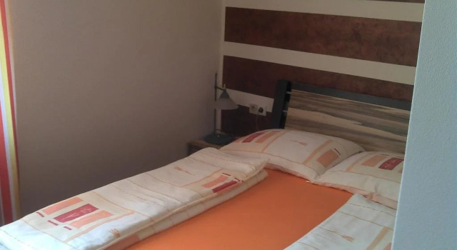 Gasthof Paradiesgartl, Book Hotel  