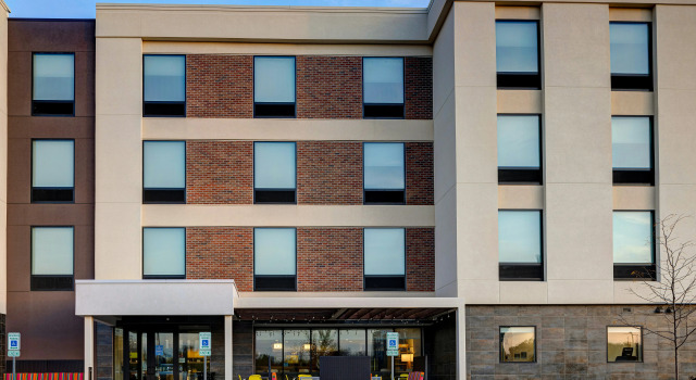 Home2 Suites By Hilton DeKalb, Buchen Sie Hotel Hotels in Illinois mit Parkplatz, Parkplätze