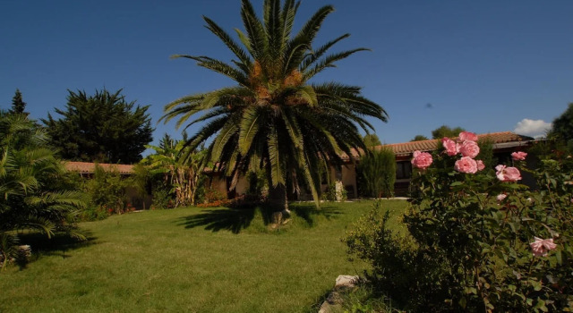 Agriturismo SAnea, Забронировать Отель Отели Риола-Сардо с парковкой, Парковка
