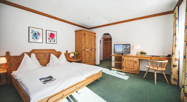 Номер Superior Hotel Post Sils Maria