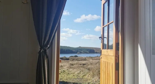 Номер Luxury Lough Mardal Eco Lodge