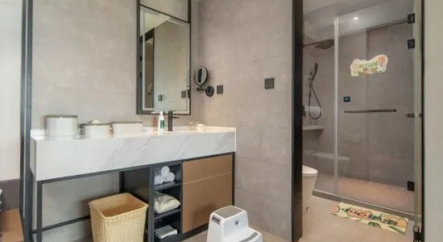 West Square Atour Hotel at HangZhou East Railway Station, Rezerwuj Hotel Hotele w Jianggan z parkingiem, Parking