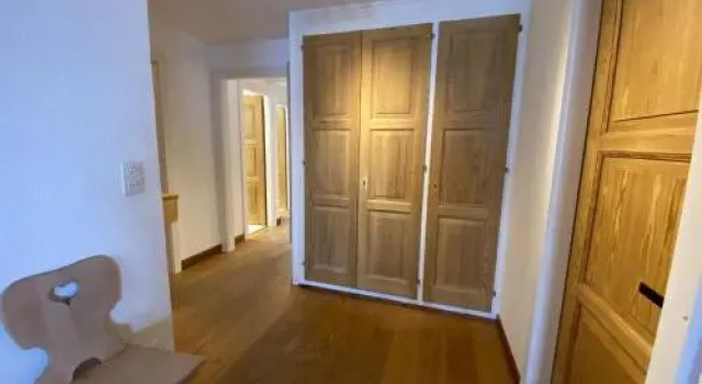 Appartement Hurlebise 8, Prenota Appartamento Hotel a Canton Vallese con parcheggio, Parcheggio