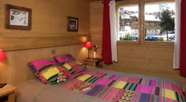 Chalet in Les 2 Alpes Near Ski Piste, Забронировать Шале Коттеджи Мон-де-Ланс, рядом с Горнолыжный подъемник Жандри 3S, Коттедж