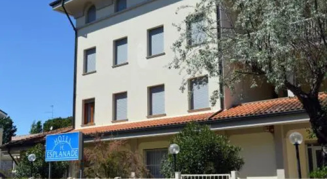 Hotel Esplanade
