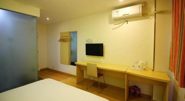 Номер Standard 7Days Inn Zhuhai Doumen district government pedestrian street