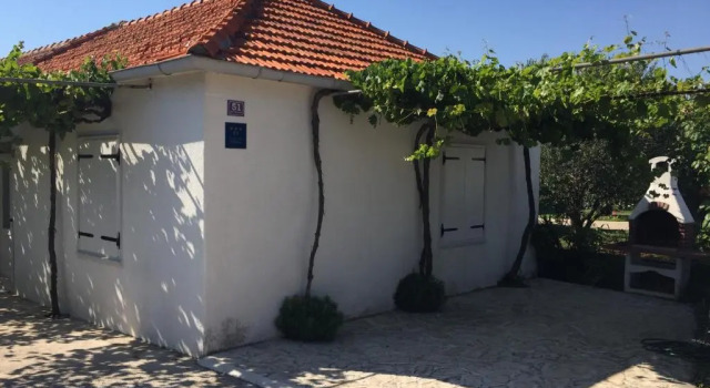 Коттедж Holiday Home Casa Bianca