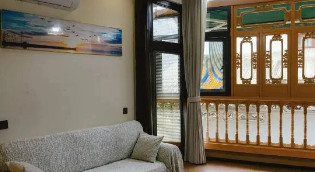 Люкс Deluxe Yunxiu Wenquan Scenic Homestay