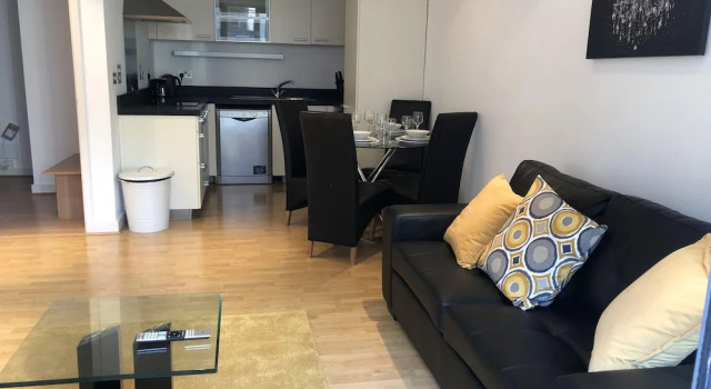 London River Side Hideaway Luxury Apartments