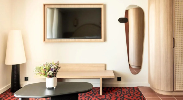 Двухместный номер Standard с балконом Hotel Ventura Saint-Tropez, Tapestry Collection By Hilton