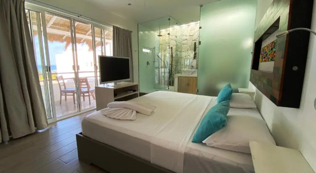 Anacapri Suite - 4th Floor Penthouse Beach Front, Prenota Hotel Mahahual 