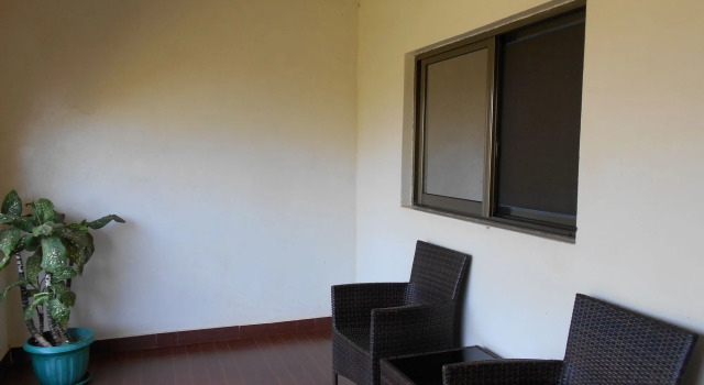 J-Courts Bed & Comfort, Buchen Sie Hotel Entebbe 