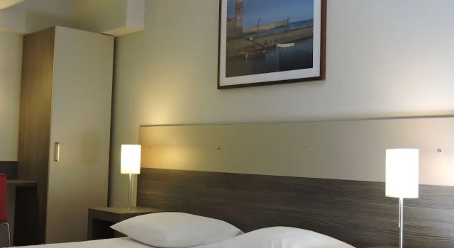 Трёхместный номер Standard CitHotel Hotel Prime - Montpelier Ouest -Saint Jean de Vedas